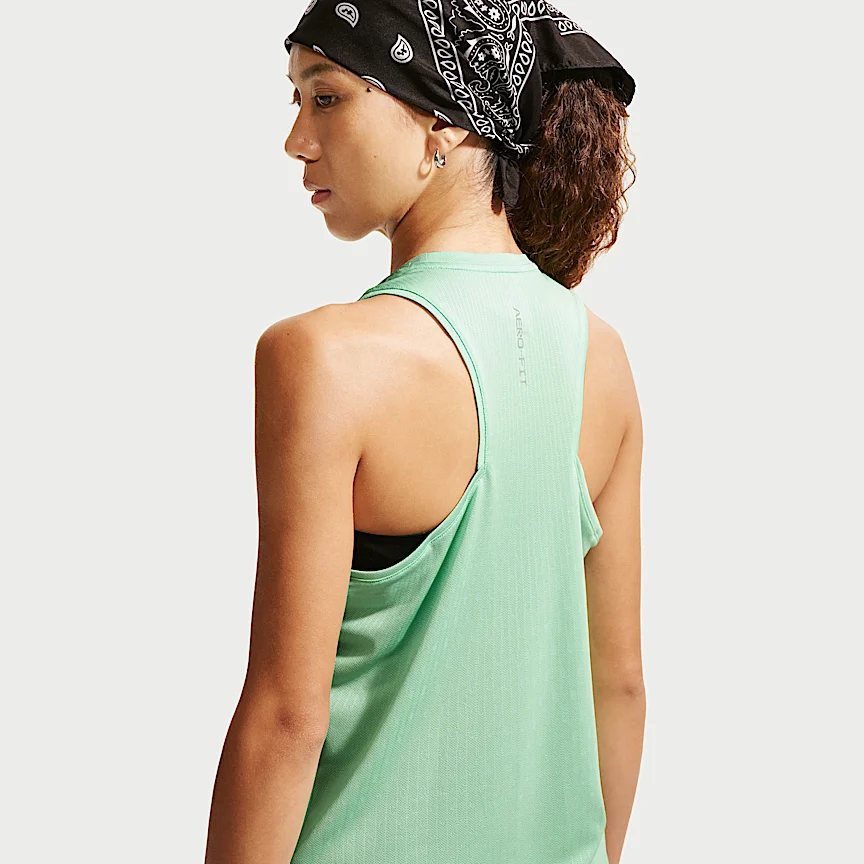NIKE スウィフト Aero-FIT — ウィメンズ ランニングタンクトップ - Image 2