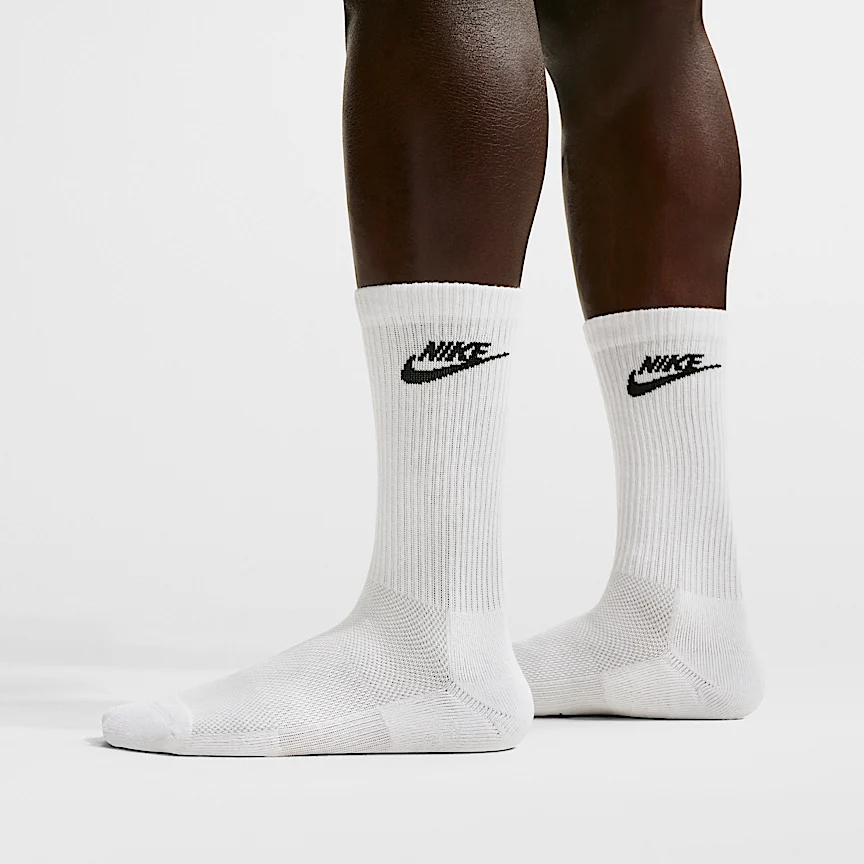 NIKE Everyday Elevated — Crew Socks (3 Pairs) - Image 3