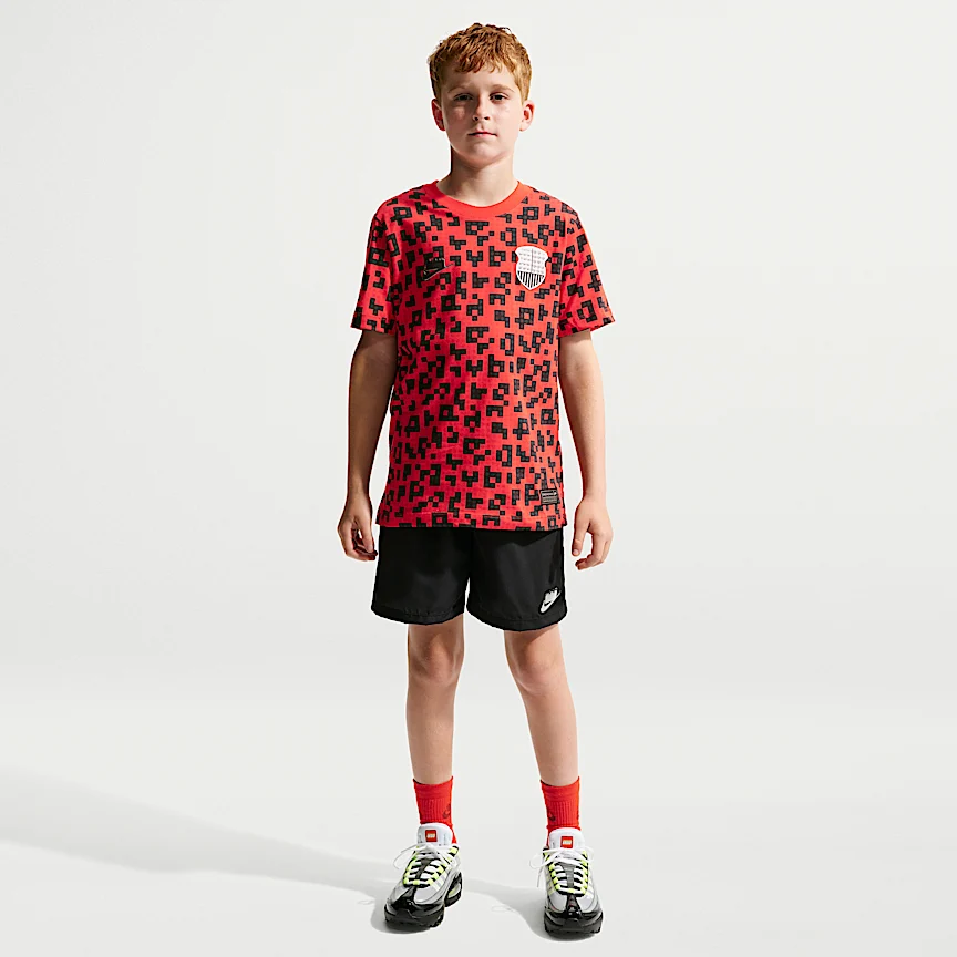 NIKE Sportswear (Nike x LEGO®Collection) — Junior T-Shirt - Image 7