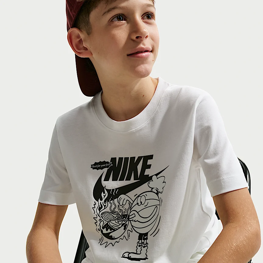 NIKE スポーツウェア — ジュニア Tシャツ - Image 3