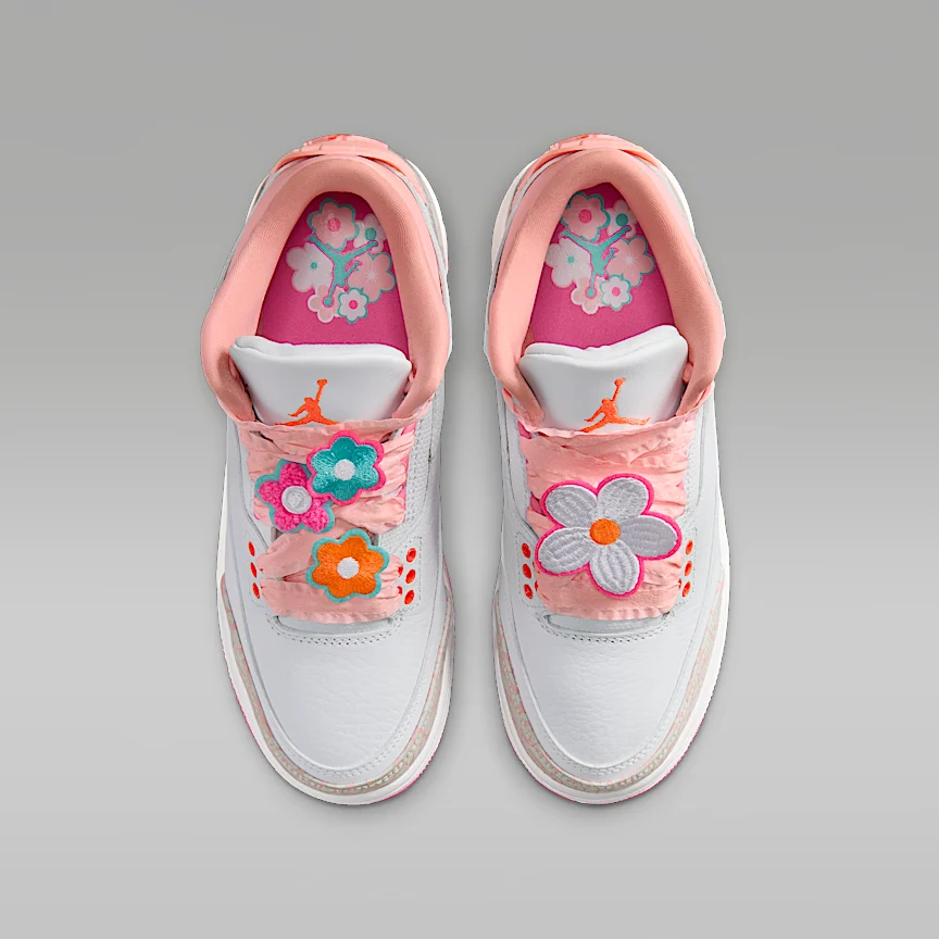 NIKE Air Jordan 3 Retro — Big Kids' Shoes - Image 4
