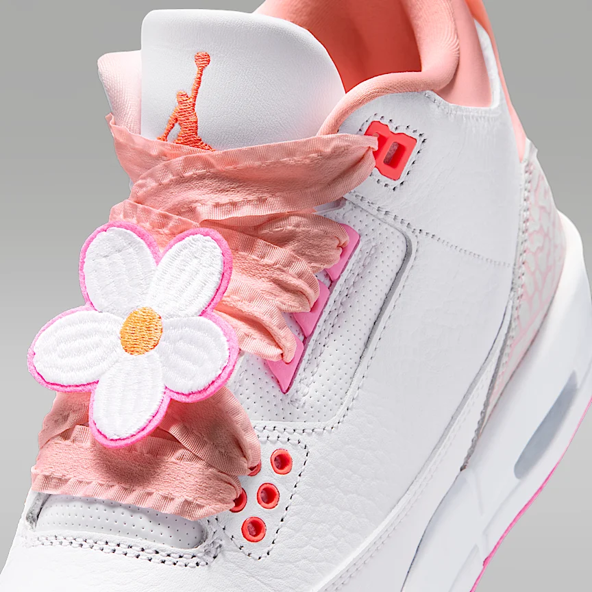 NIKE Air Jordan 3 Retro — Big Kids' Shoes - Image 7