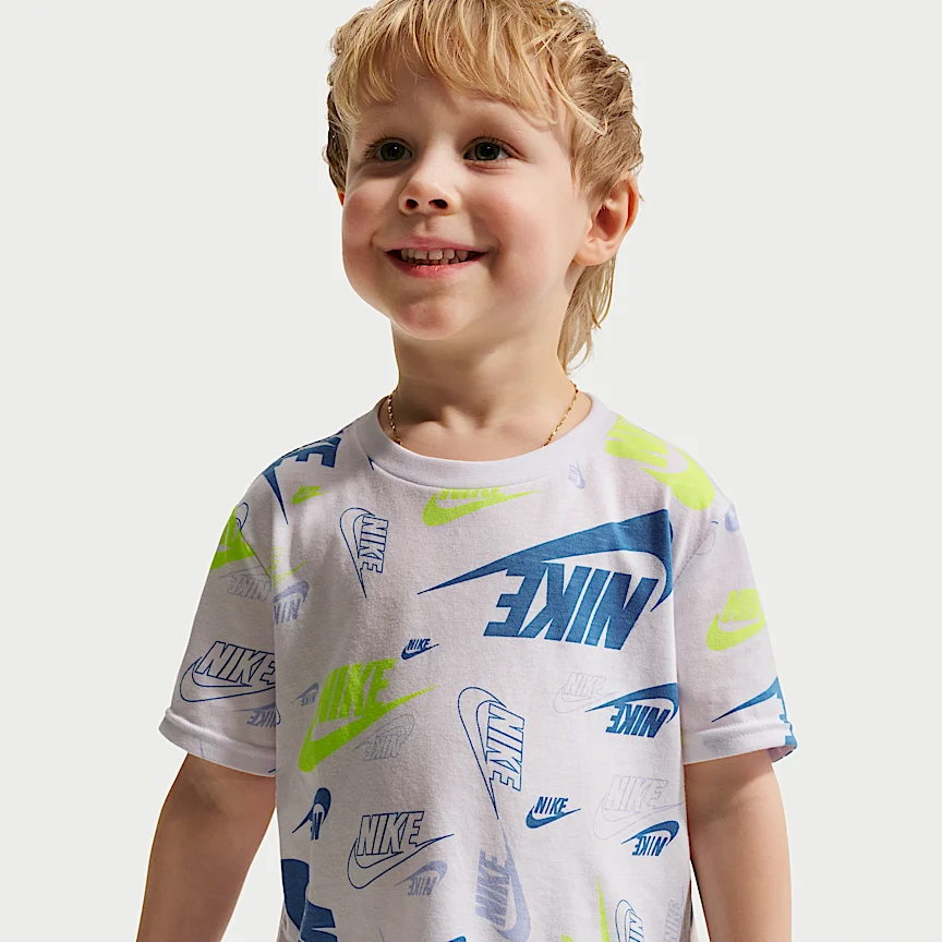 NIKE スポーツウェア — ベビー プリント Tシャツ アンド ライトウェイト フレンチテリー ショートパンツ セットアップ - Image 2