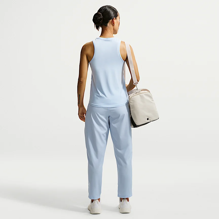 NIKE ワン — ウィメンズ Dri-FIT ミッドライズ ウーブン パンツ - Image 5