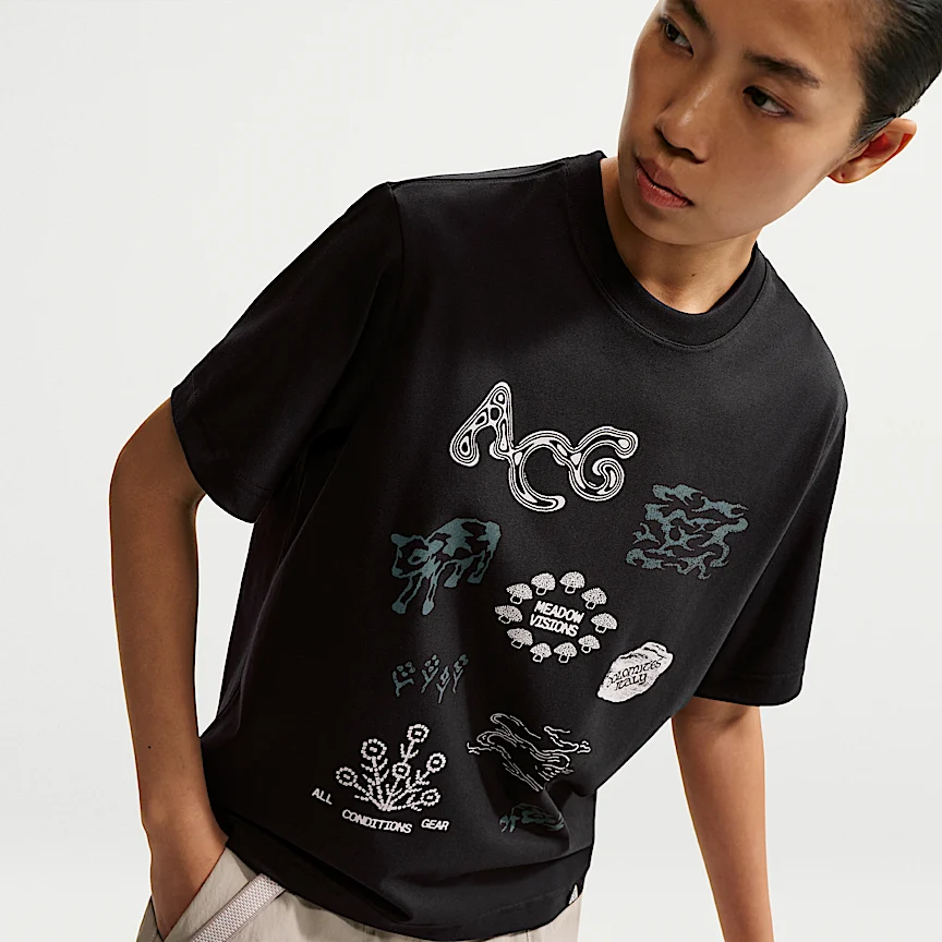 NIKE ACG — ウィメンズ Dri-FIT Tシャツ - Image 3