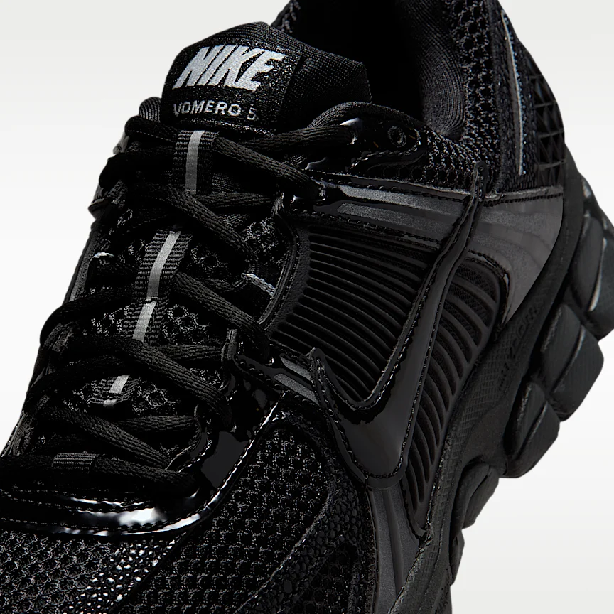 NIKE Zoom Vomero 5 — Women's Shoes - Image 7