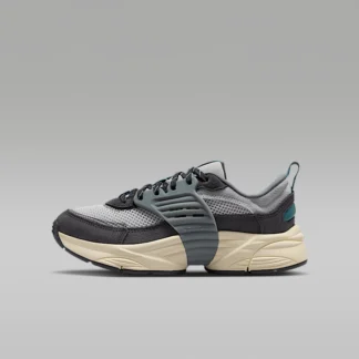 NIKE Jordan Trunner O/S — Big Kids' Shoes