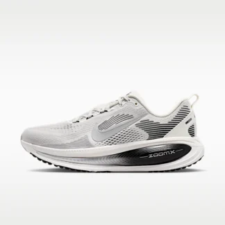 NIKE Vomero 18 — Men's Road Running Shoes