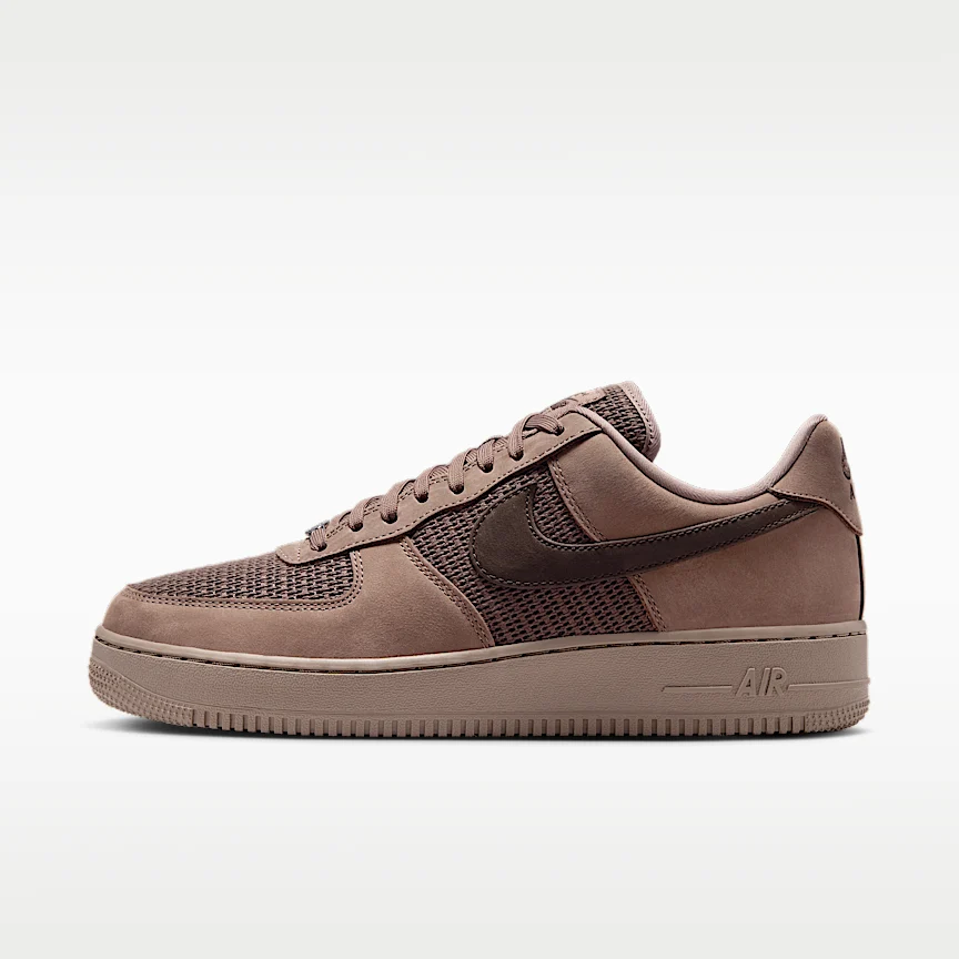 NIKE エア フォース 1 ‘07 LV8 — メンズシューズ