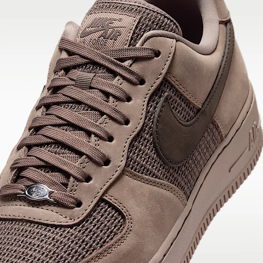 NIKE エア フォース 1 ‘07 LV8 — メンズシューズ - Image 7