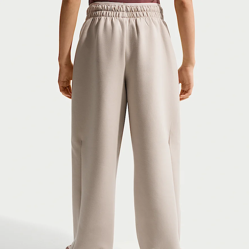NIKE Mavn — Girls' Therma-FIT High-Waisted Knit Pants - Image 3