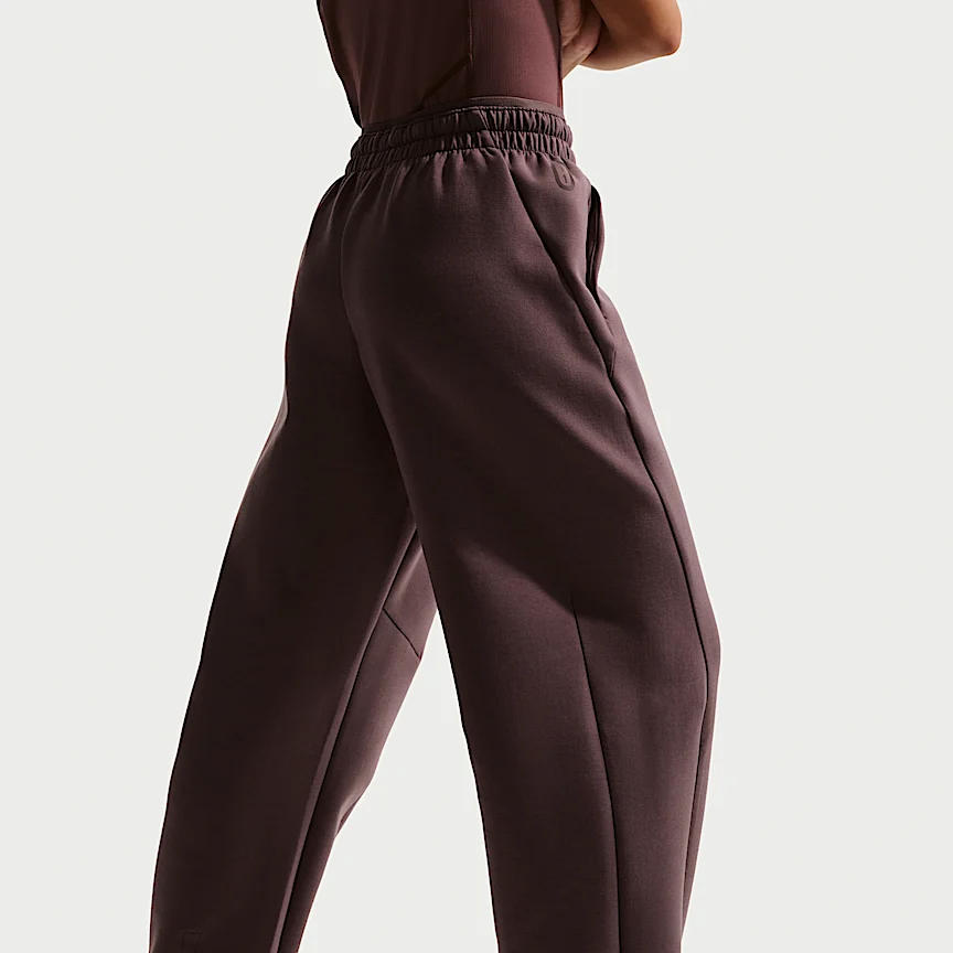 NIKE Mavn — Girls' Therma-FIT High-Waisted Knit Pants - Image 3