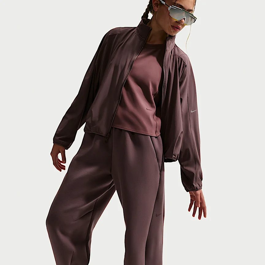 NIKE Mavn — Girls' Therma-FIT High-Waisted Knit Pants - Image 4