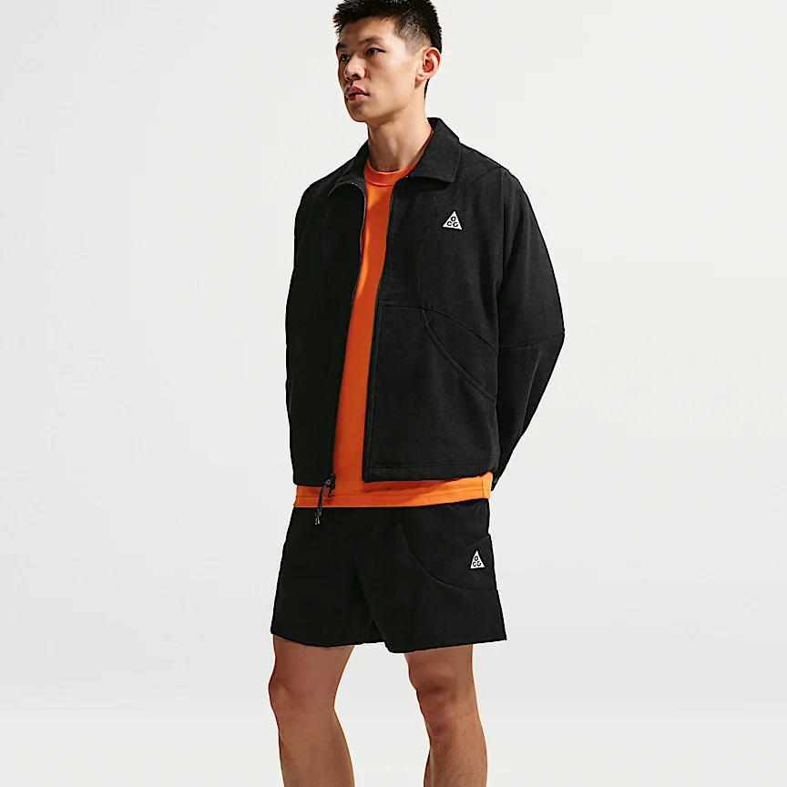 NIKE ACG ドロミテ — コーデュロイ ショートパンツ - Image 4