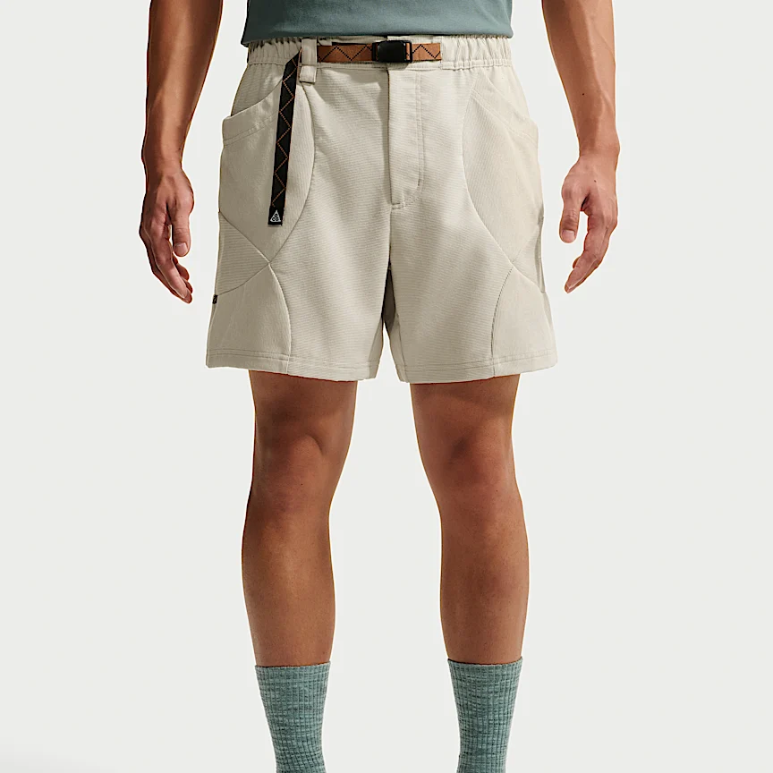 NIKE ACG ドロミテ — コーデュロイ ショートパンツ - Image 2