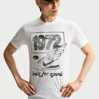 NIKE  — メンズ Dri-FIT ランニング Tシャツ