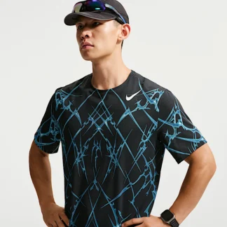 NIKE AeroSwift — メンズ Dri-FIT ADV プリント ショートスリーブ ランニングトップス