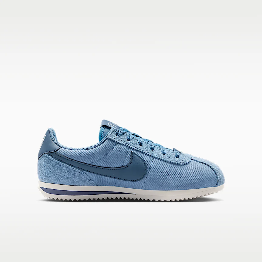 NIKE Cortez SE — Junior Shoes - Image 3