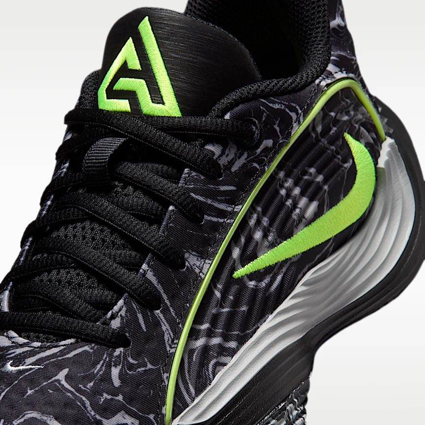NIKE Giannis Immortality 5 — Big Kids' Basketball Shoes - Image 7