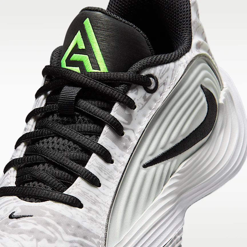 NIKE Giannis Immortality 5 — Big Kids' Basketball Shoes - Image 7