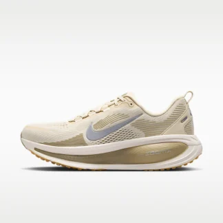 NIKE Vomero 18 — Men's Road Running Shoes