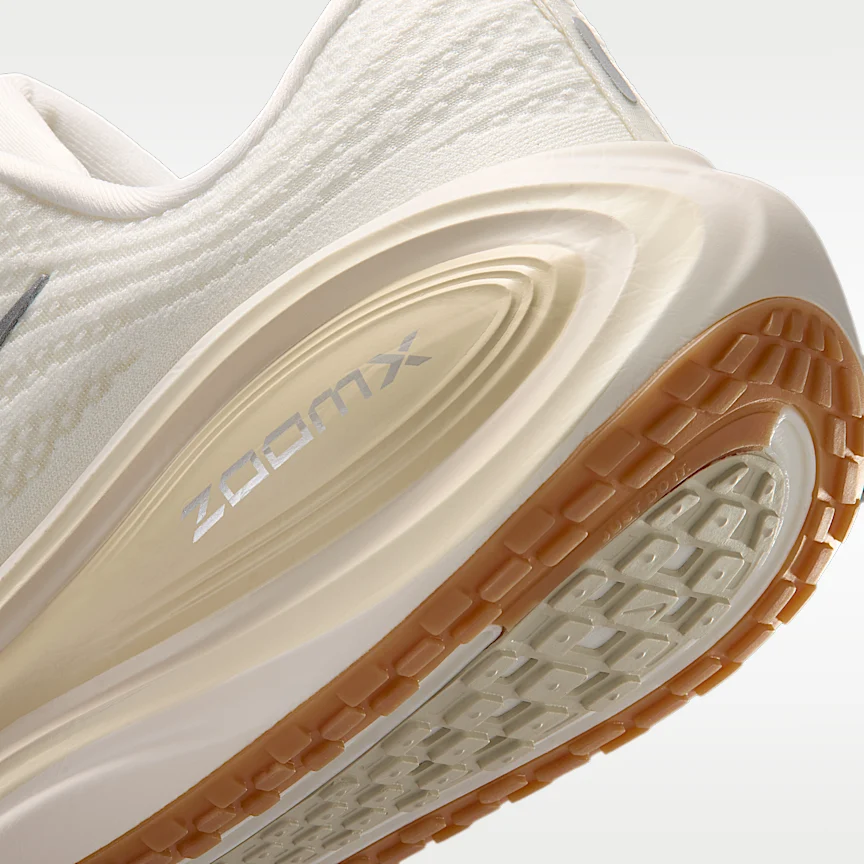 NIKE Vomero Plus — Men's Road Running Shoes - Image 8