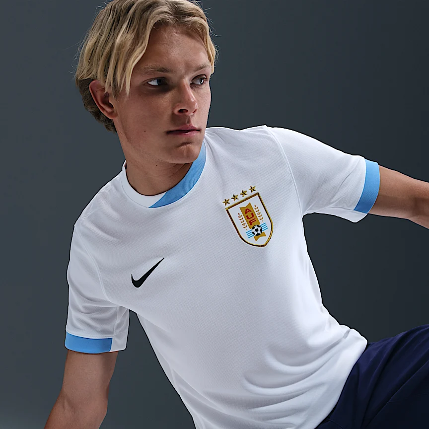 NIKE ウルグアイ 2024/25 スタジアム アウェイ (メンズ チーム) — メンズ ナイキ Dri-FIT サッカー レプリカ ユニフォーム - Image 3