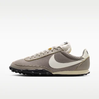 NIKE ワッフル レーサー SE — メンズシューズ