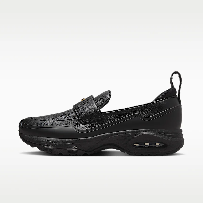 NIKE Air Max Fenomena — Women's Shoes
