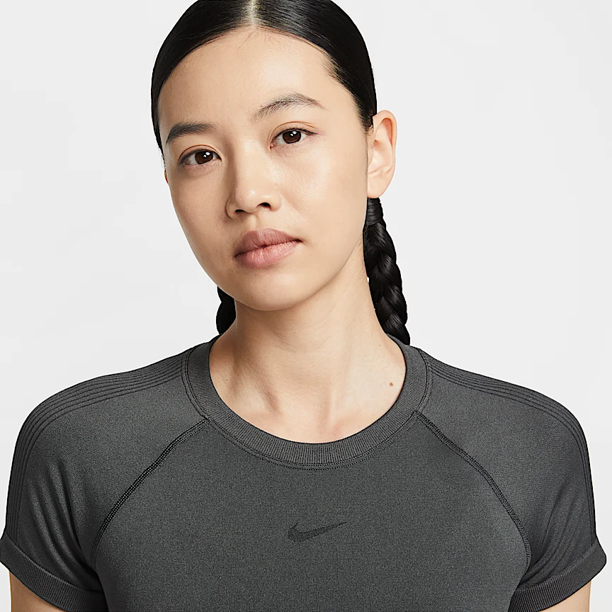 NIKE プロ シームレス — ウィメンズ Dri-FIT Tシャツ - Image 3
