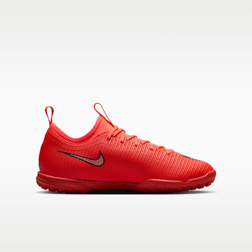 NIKE Jr. Mercurial Vapor 17 Academy — Big Kids' Turf Low-Top Soccer Shoes - Image 3