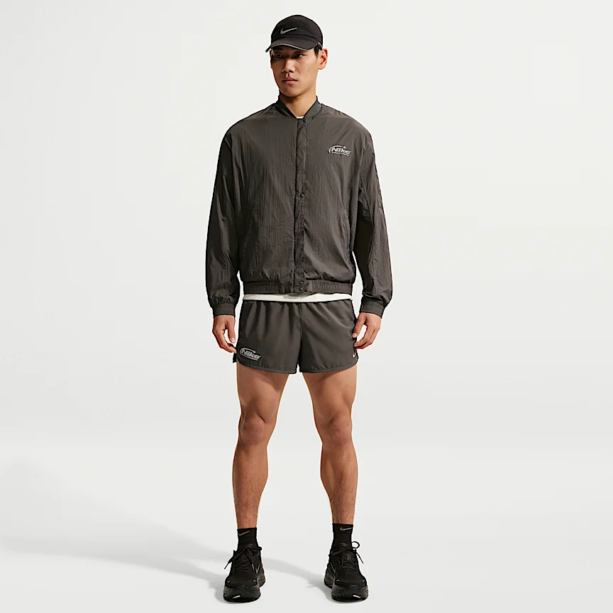 NIKE Nike — メンズ レペル UVプロテクション ランニング ボンバージャケット - Image 4