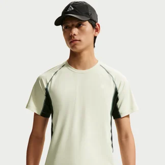 NIKE ACG ワイルドシー — メンズ Dri-FIT ショートスリーブ インナー トップス