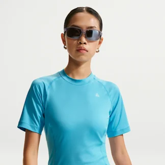 NIKE ACG ワイルドシー — ウィメンズ Dri-FIT ショートスリーブ インナー トップス