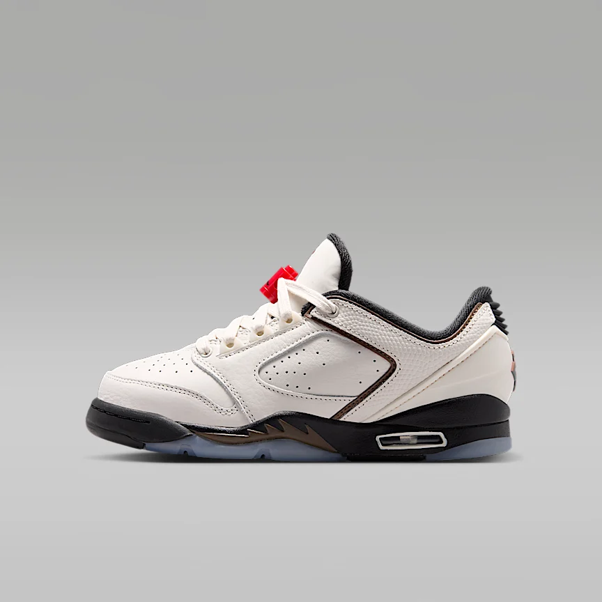 NIKE エア ジョーダン シックスティ プラス LOW — ジュニアシューズ
