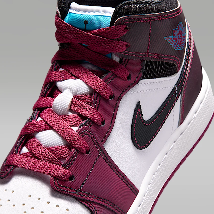 NIKE Air Jordan 1 Mid SE — Big Kids' Shoes - Image 7