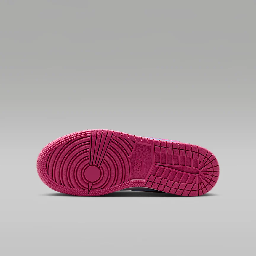 NIKE Air Jordan 1 Low SE — Big Kids' Shoes - Image 2