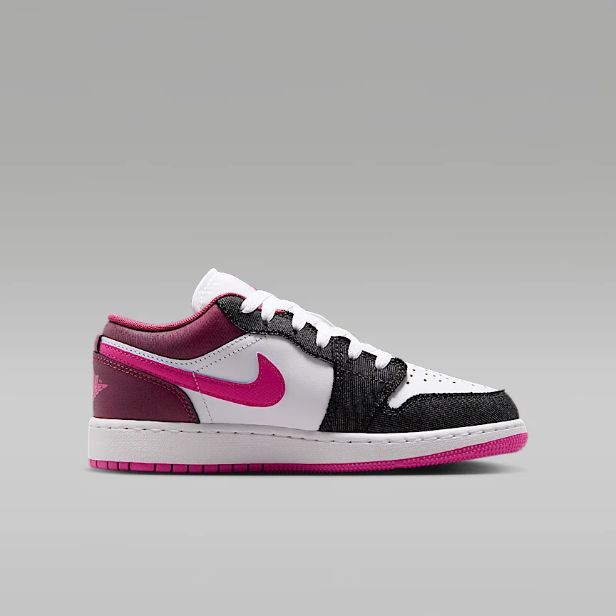 NIKE Air Jordan 1 Low SE — Big Kids' Shoes - Image 3