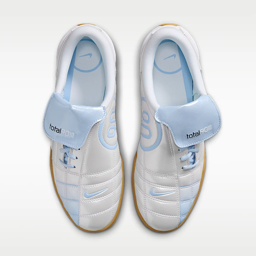 NIKE Total 90 SE — Women's Shoes - Image 4