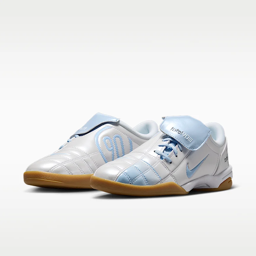 NIKE Total 90 SE — Women's Shoes - Image 5