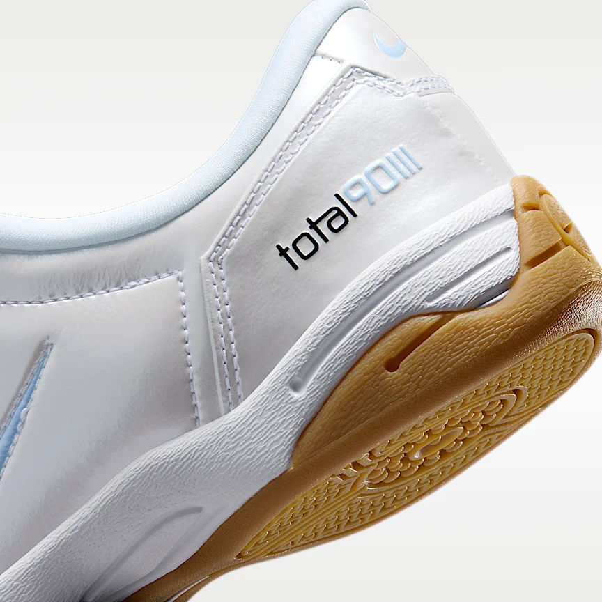 NIKE Total 90 SE — Women's Shoes - Image 8