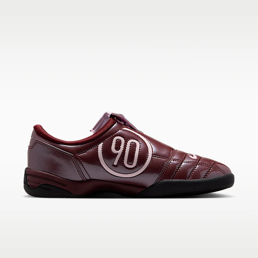 NIKE Total 90 SE — Women's Shoes - Image 3