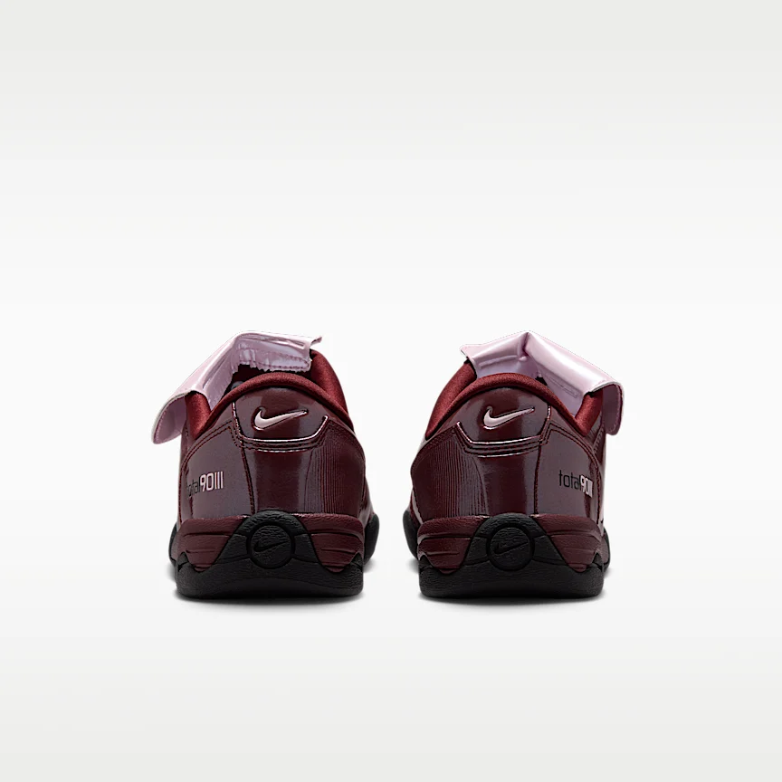 NIKE Total 90 SE — Women's Shoes - Image 6