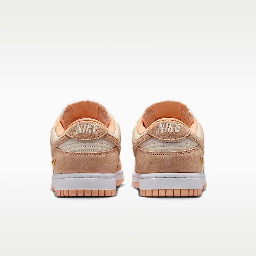 NIKE ダンク LOW スエード — ウィメンズシューズ - Image 6