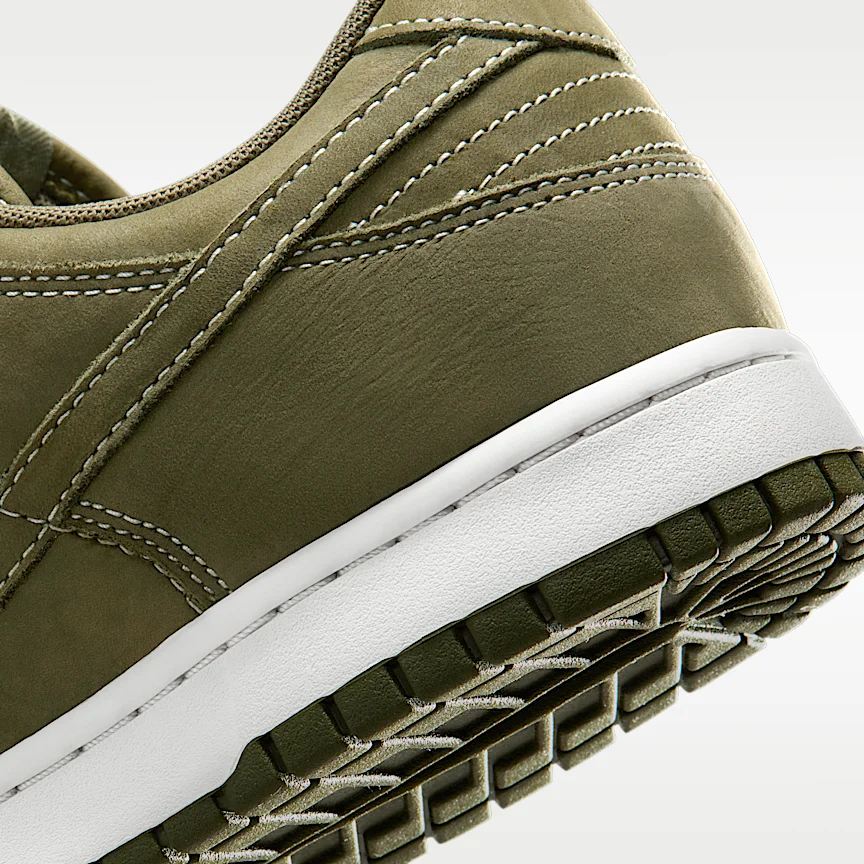 NIKE ダンク LOW — メンズシューズ - Image 8