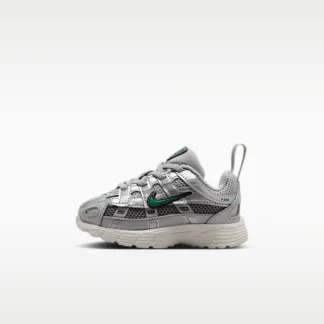 NIKE P-6000 — ベビーシューズ