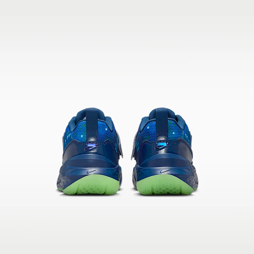 NIKE Hustle D 12 x LEGO® Collection — Big Kids' Basketball Shoes - Image 6