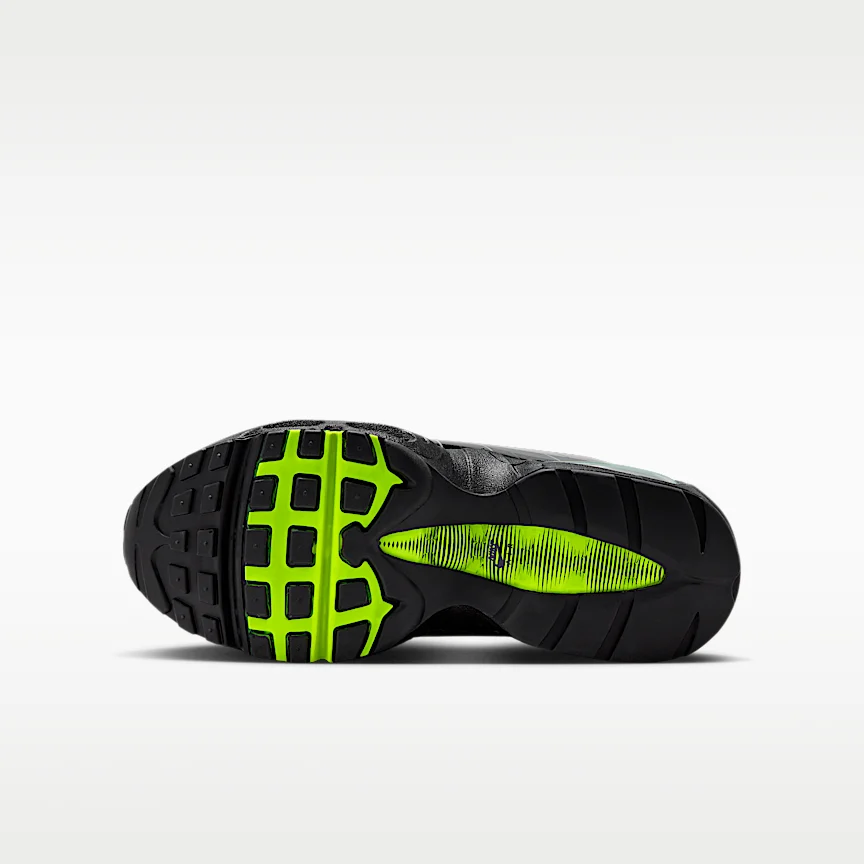 NIKE Air Max 95 x LEGO® Collection — Big Kids' Shoes - Image 2