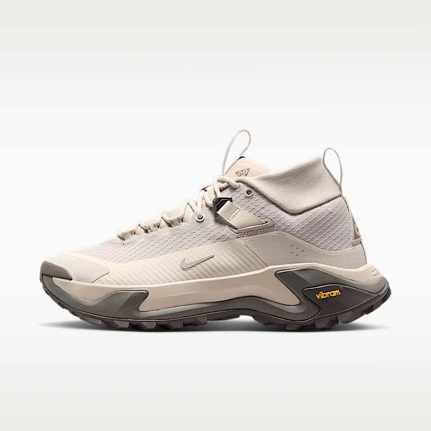 NIKE ACG Zegama Hike — Women's Hiking Shoes