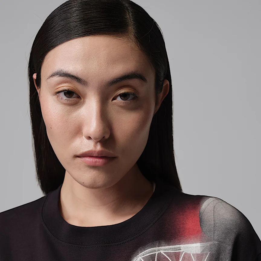 NIKE ジョーダン スポーツ ヘリテージ — ウィメンズ Dri-FIT グラフィック Tシャツ - Image 3